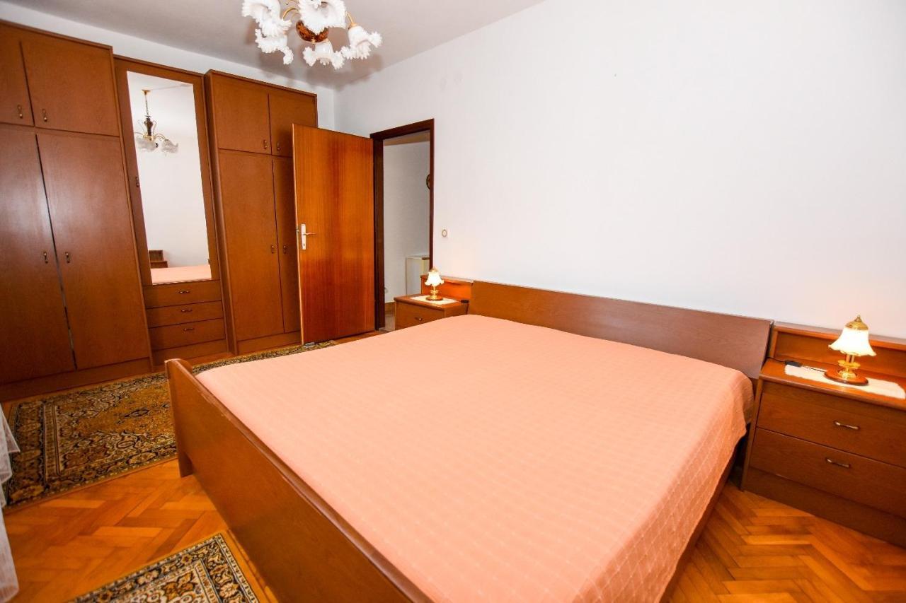 Apartments Luce - Family Friendly & Parking Pag Town Exteriér fotografie