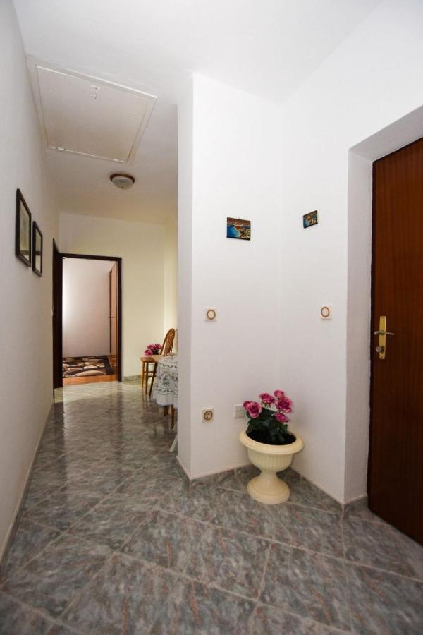Apartments Luce - Family Friendly & Parking Pag Town Exteriér fotografie