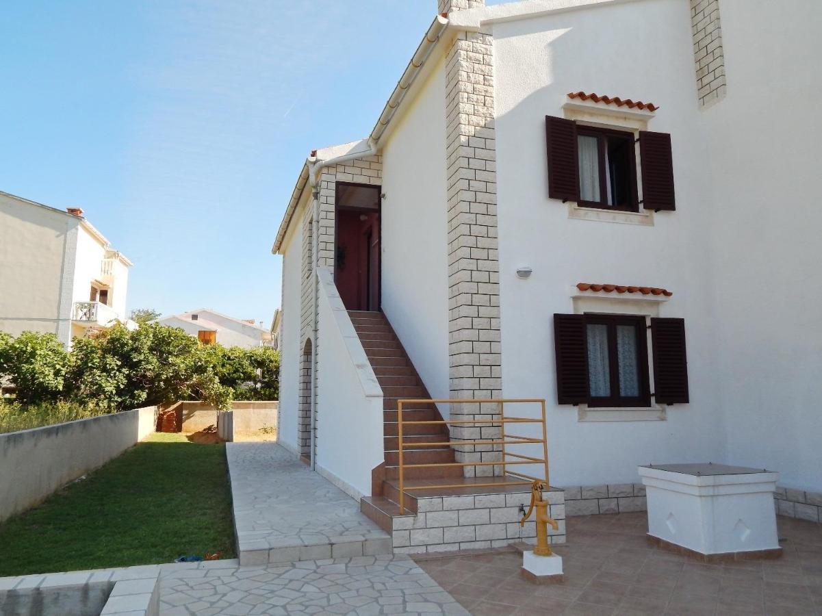 Apartments Luce - Family Friendly & Parking Pag Town Exteriér fotografie